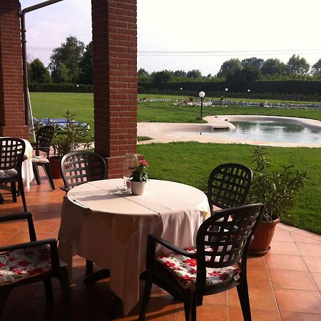 Albergo Cosmera Savigliano Exterior foto
