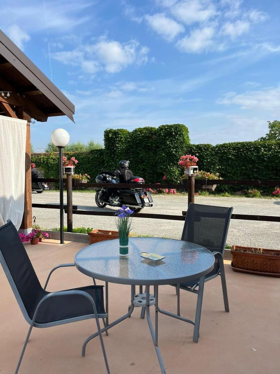 Albergo Cosmera Savigliano Exterior foto